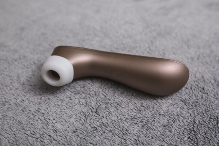 Recenze Satisfyer Pro 2 Vibration stimul&aacute;tor klitorisu